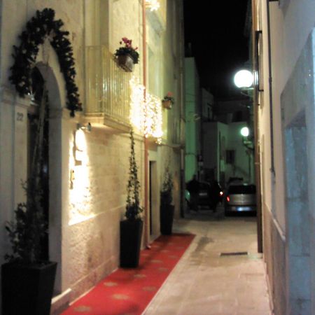Albergo Diffuso Dimora Rossi B&B Тури Экстерьер фото